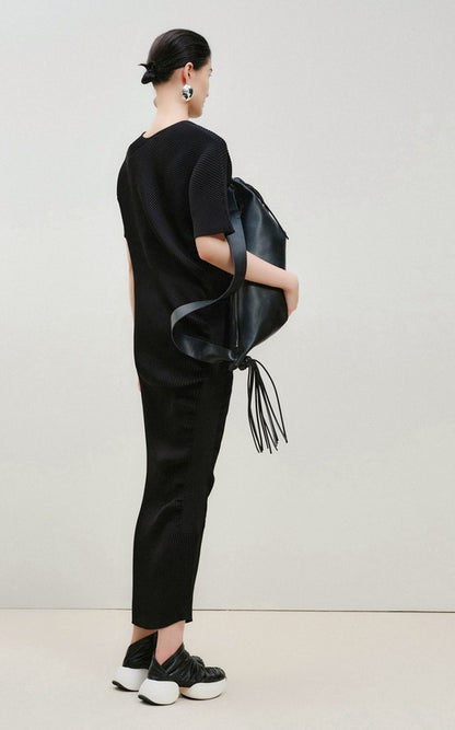 ZHUCHONGYUN Black Loose Drop Shoulder Design Knitted Dress--GRELL.