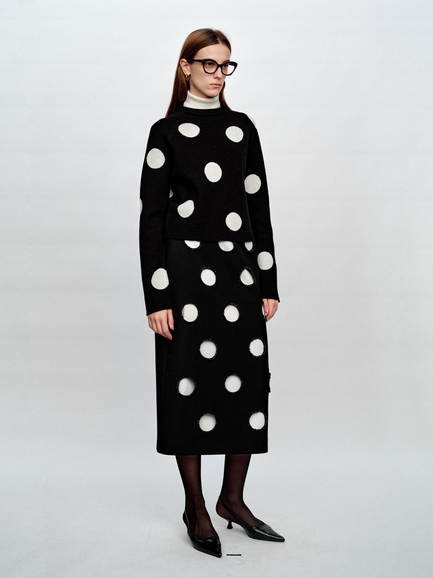 SERRER Black polka dot jacquard high-neck cropped knitted sweater - JAYDEN.