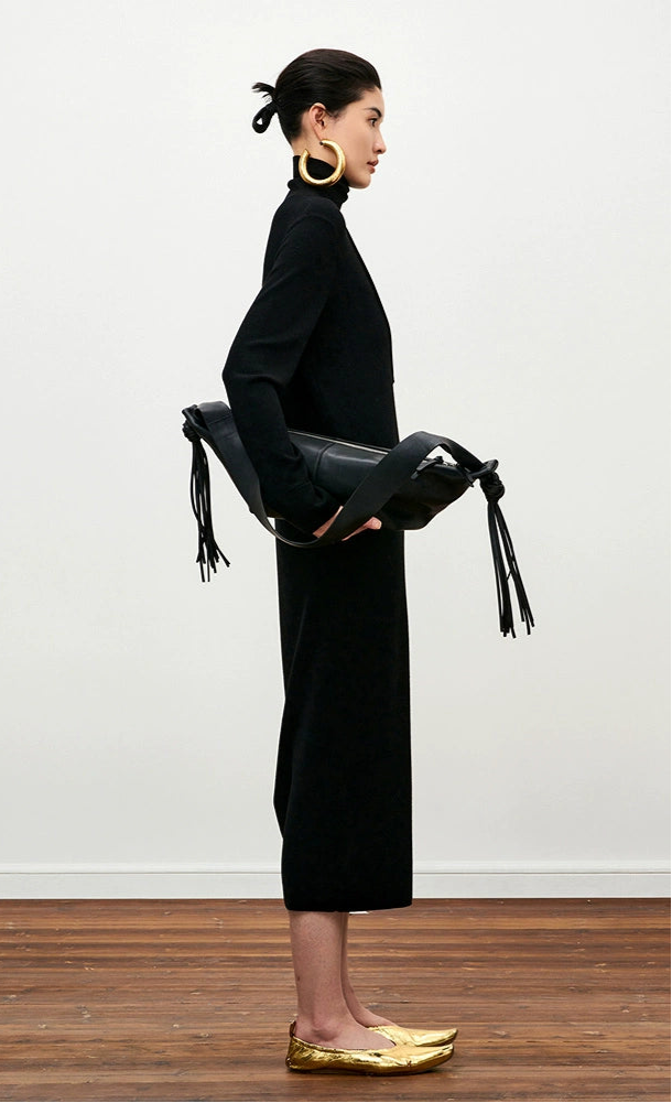 ZHUCHONGYUN black high-neck slim wool knit--AIZAKA.