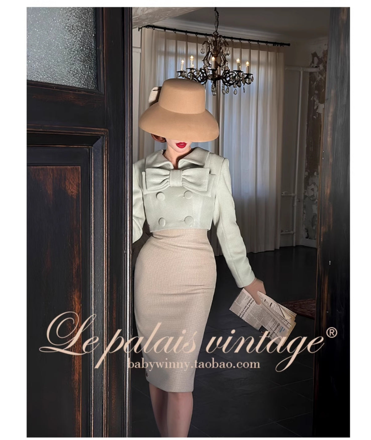 Le Palais Vintage Elegant cropped jacket high-waisted mini skirt -Merritt