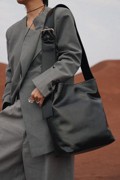 IUBALLET Leather Commuter Large Capacity Tote Bag- SURPRISES.