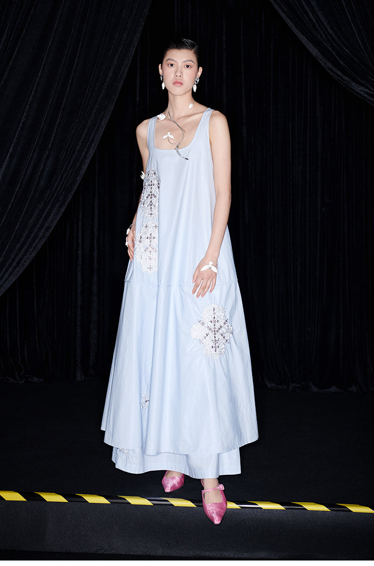 M essential Mackay designer embroidered A-hem pastel blue skirt dress - euno sia.
