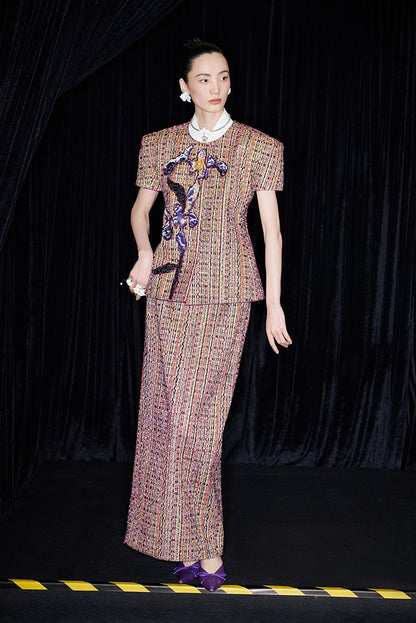 M essential Ma Kai designer kneaded gold coarse spinning iris stacked embroidery slim top - LIVING.