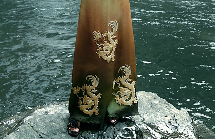 HECO Chinese blended gradient golden dragon embroidered straight skirt - RELY.