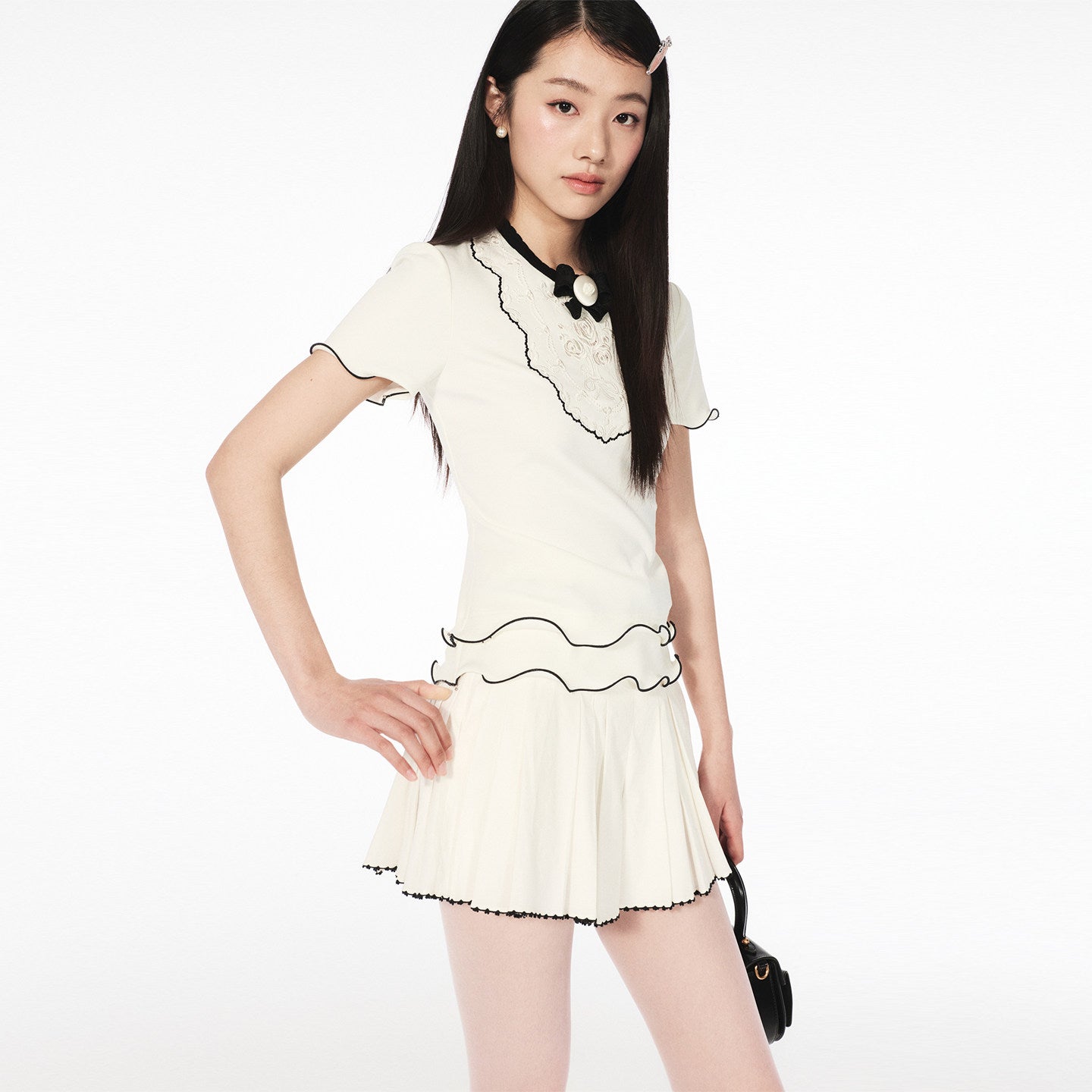 FAME contrasting embroidered shorts culottes - JOSEPH
