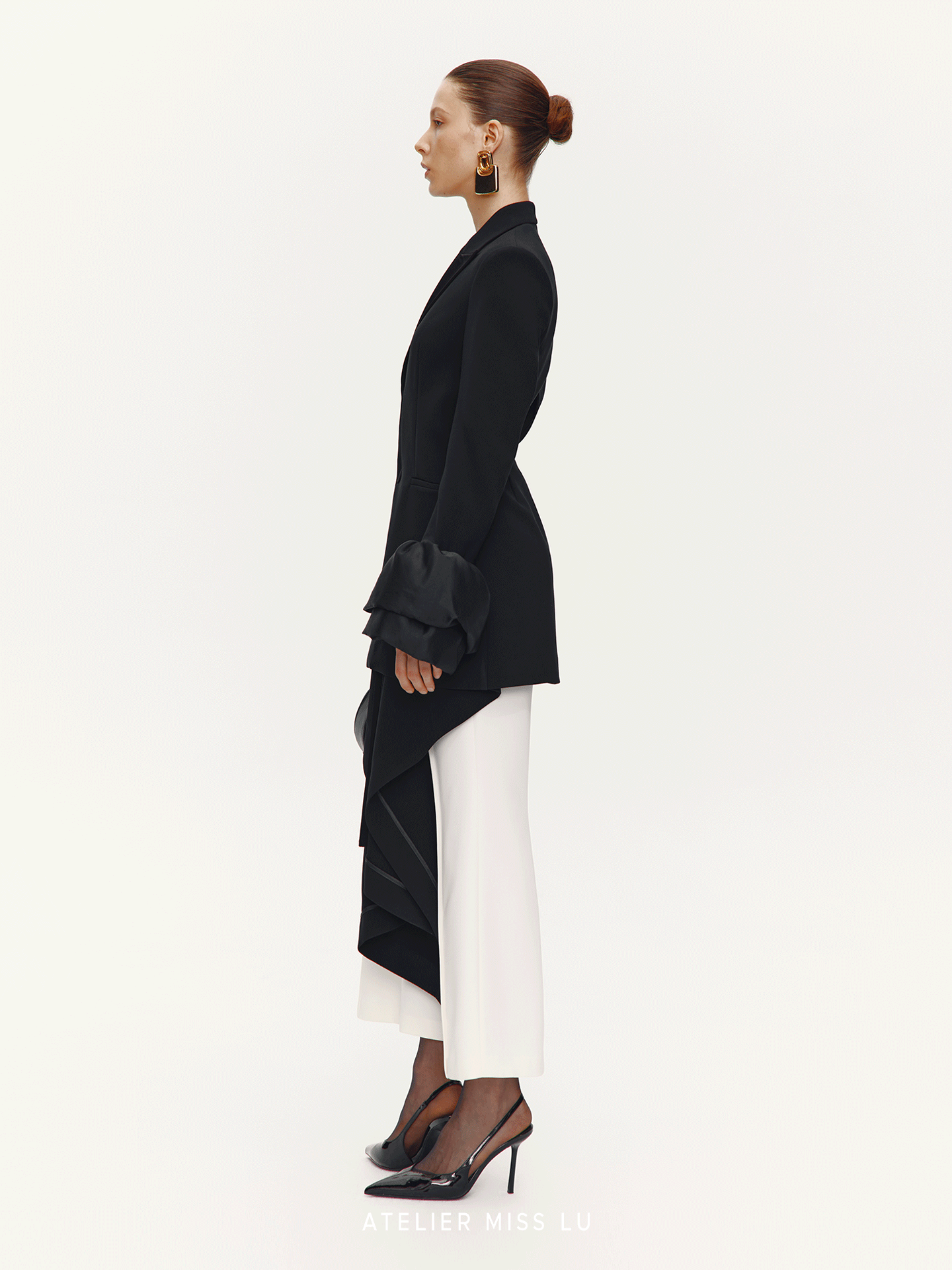 ATELIER MISS LU [Selene Rishi Trace] Versatile Neat Weila Cropped Pants - WISDOM