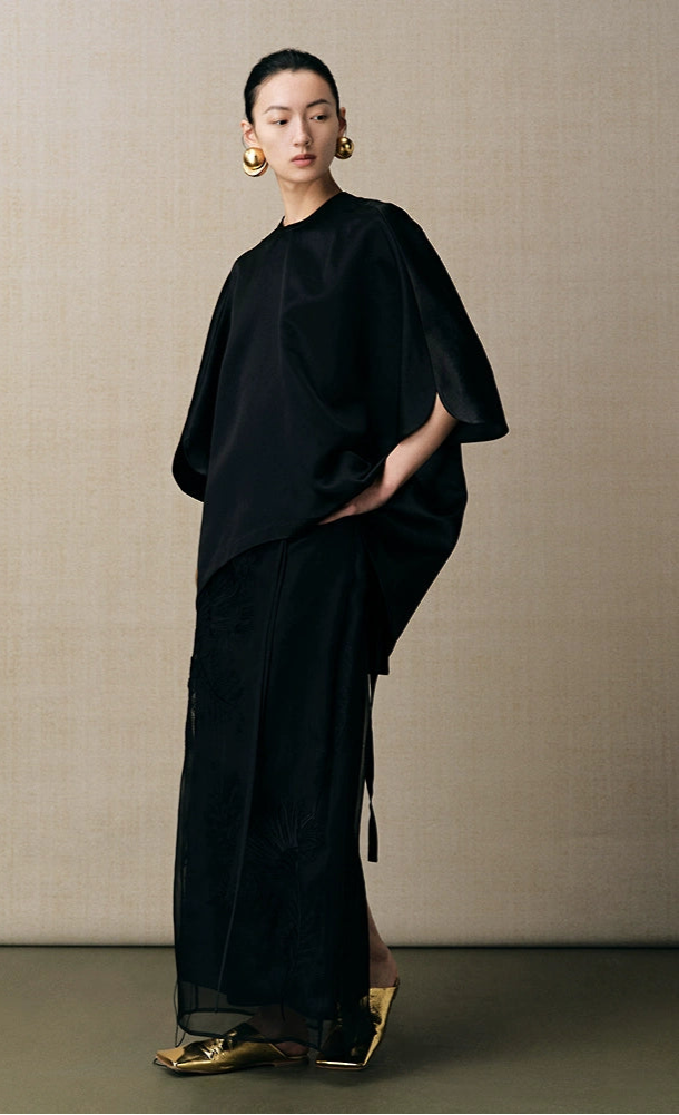 ZHUCHONGYUN black half sleeved crew neck top-CUB.