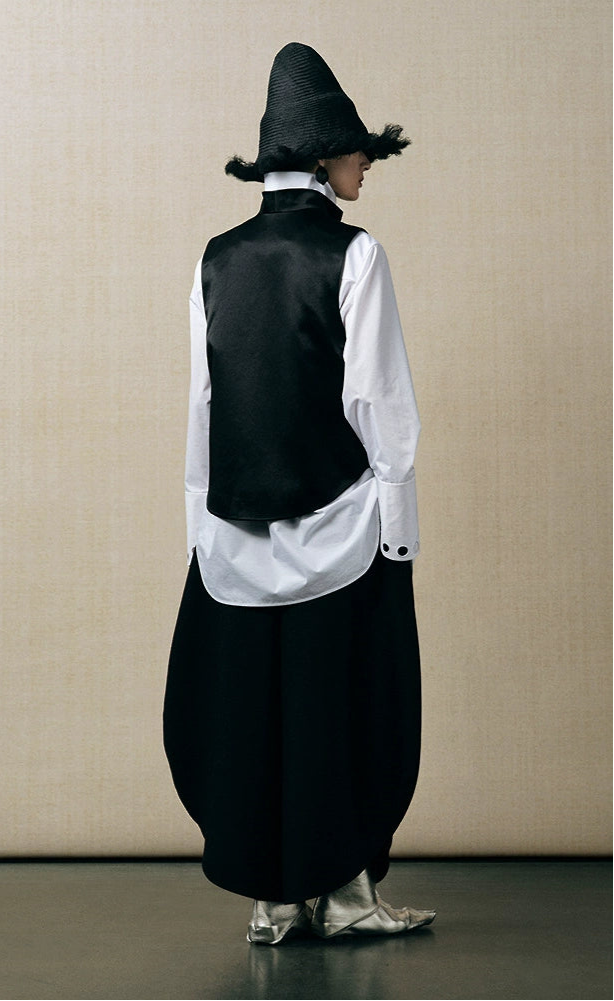 ZHUCHONGYUN  stand-up collar placket sleeveless straight vest-BIEBER.