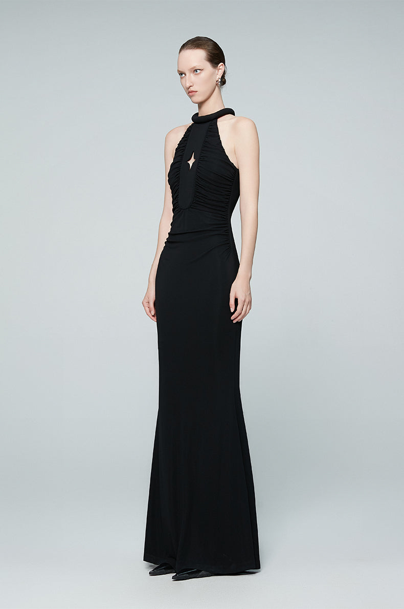 ANNAKIKI black four-pointed star hollow pleated halterneck dress-GICHII
