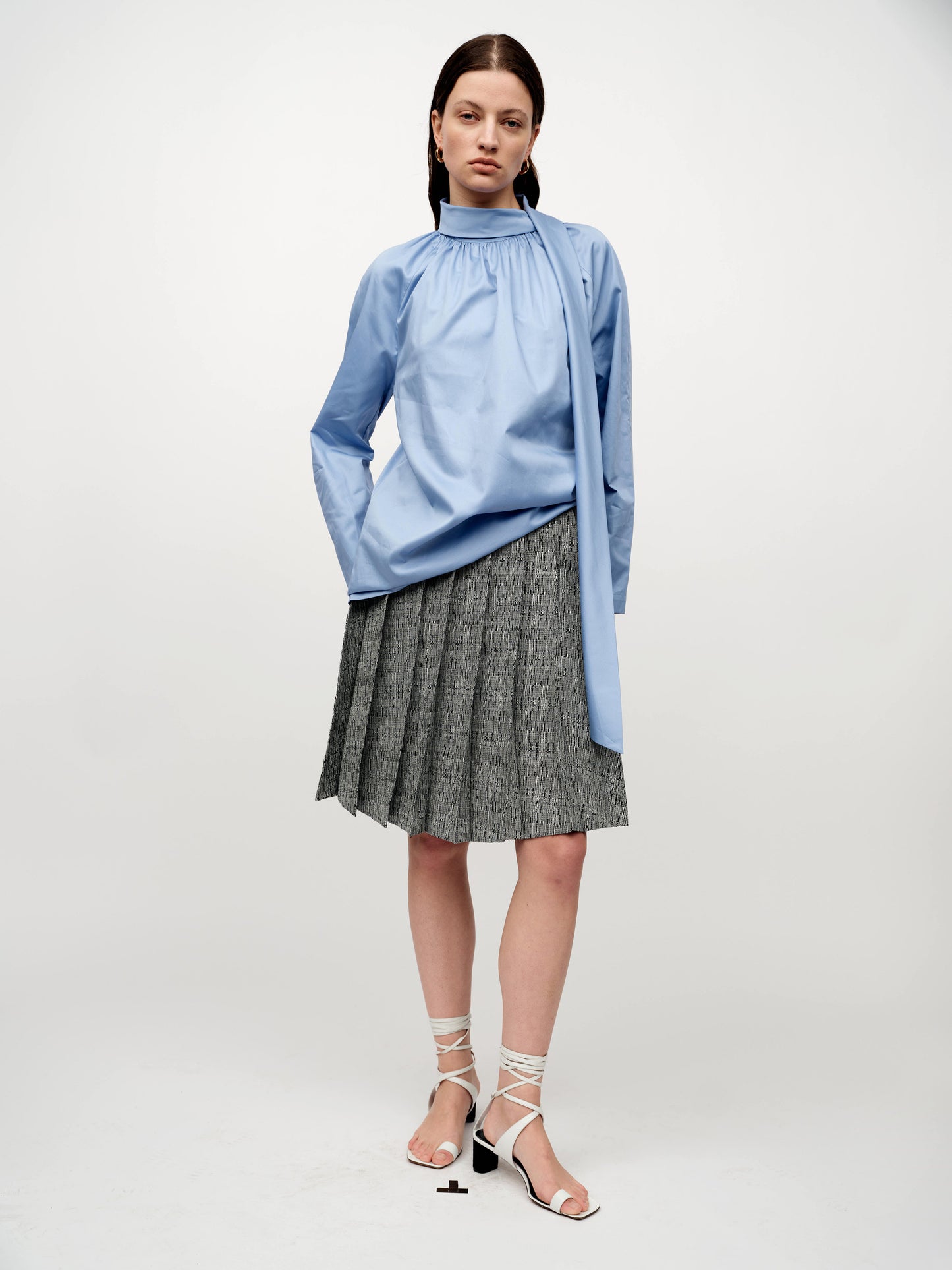 SERRER Black and white textured design pleated skirt - LIAM.