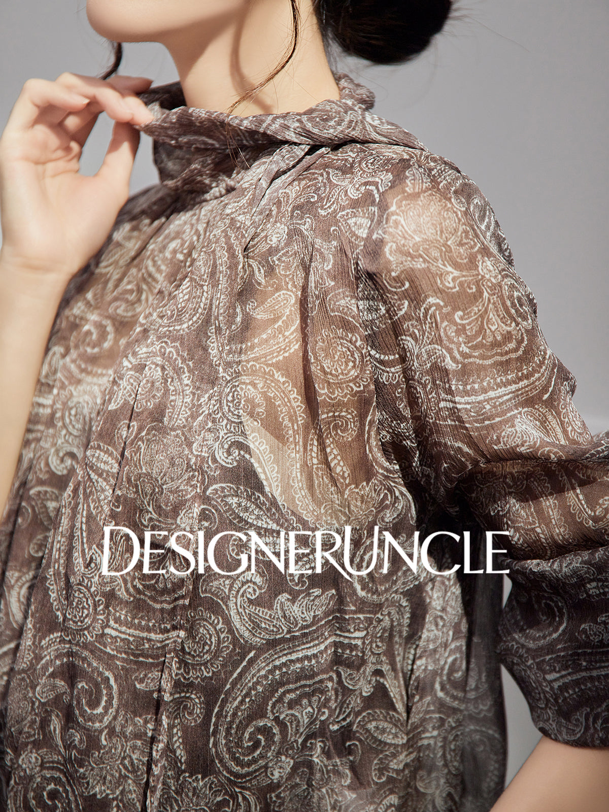DGU "Suhui" retro printed long-sleeved loose high-end commuter top - PIRATE.