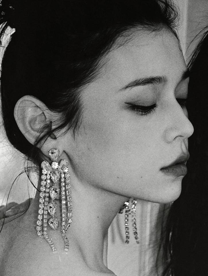 DOLLY Elegant Diamond Tassel Gold Earrings-JUANA