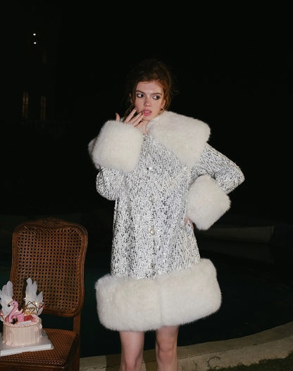 Wardrobes By Chen Elegant White Long Sleeve Medium Fur Coat-Nelo