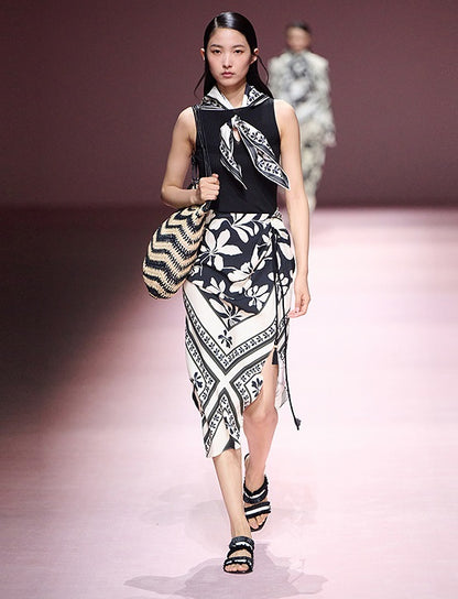 COMME MOI summer contrasting straw handbag - BATHLOMEW.