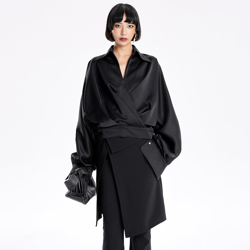 TINY IN v-neck dolman sleeve satin casual top -GAG