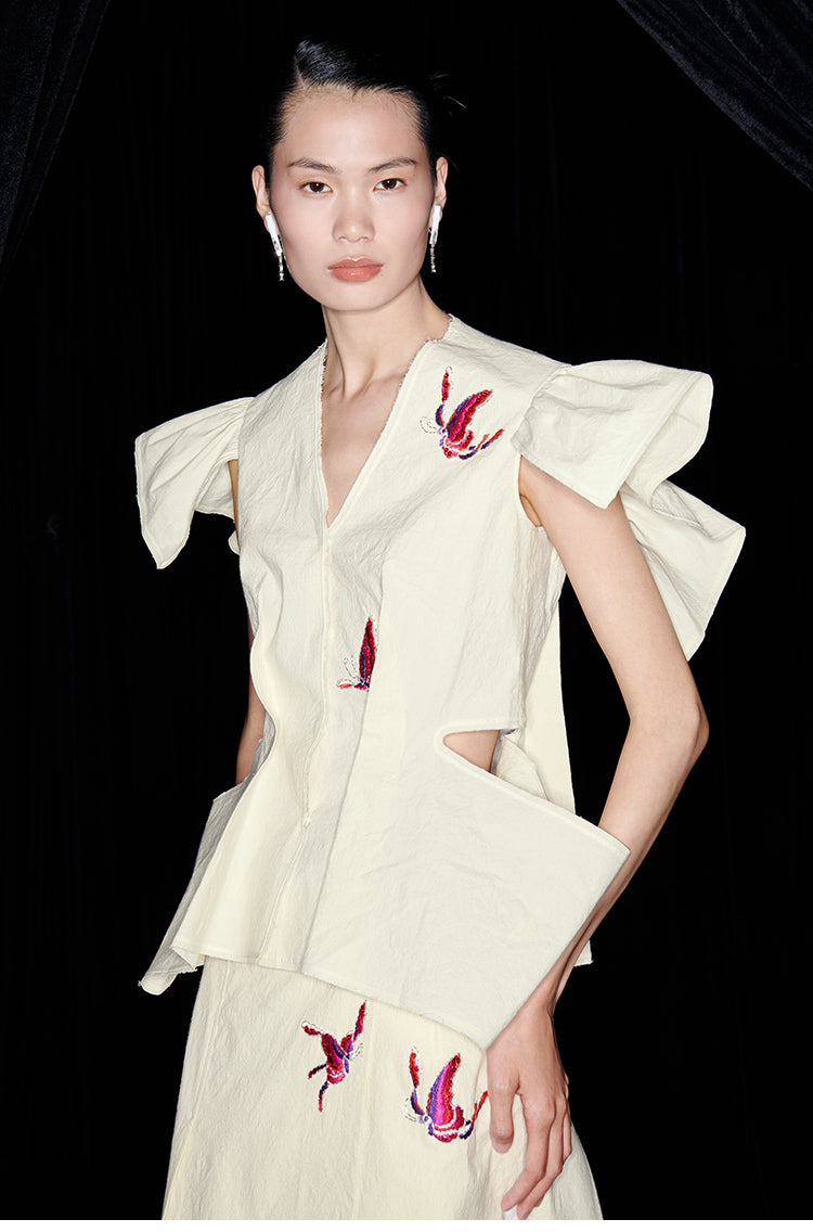 M essential Mackay designer butterfly-embroidered V-neck top skirt pants set - Amisa