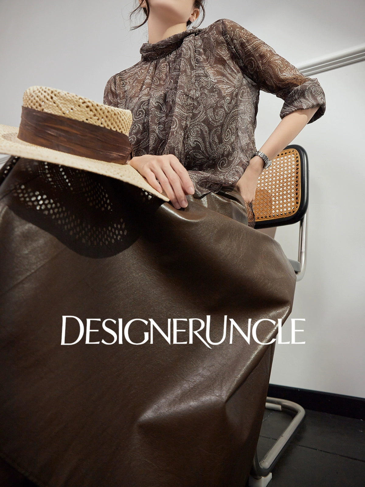 DGU "Suhui" retro printed long-sleeved loose high-end commuter top - PIRATE.