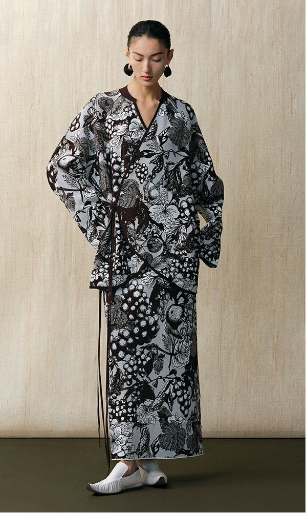 ZHUCHONGYUN spring's knit jacquard loose cross-collared jacket--SHARU.