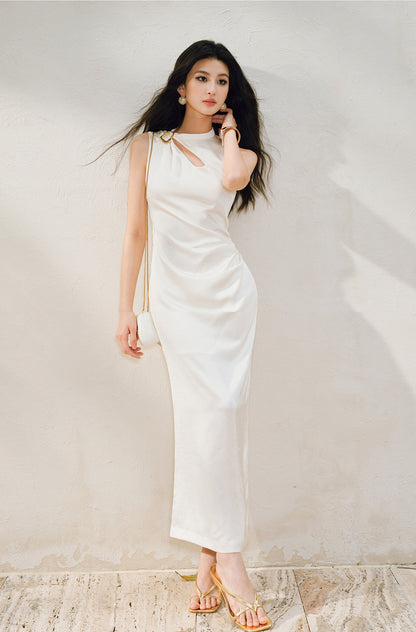 WANGXO |Water Drop Cutout, Custom Pin & Pinch-Pleated Sleeveless Dress- SENA