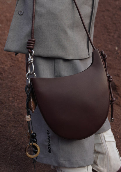 IUBALLET Sleek Leather Saddle Bag - GRANT.