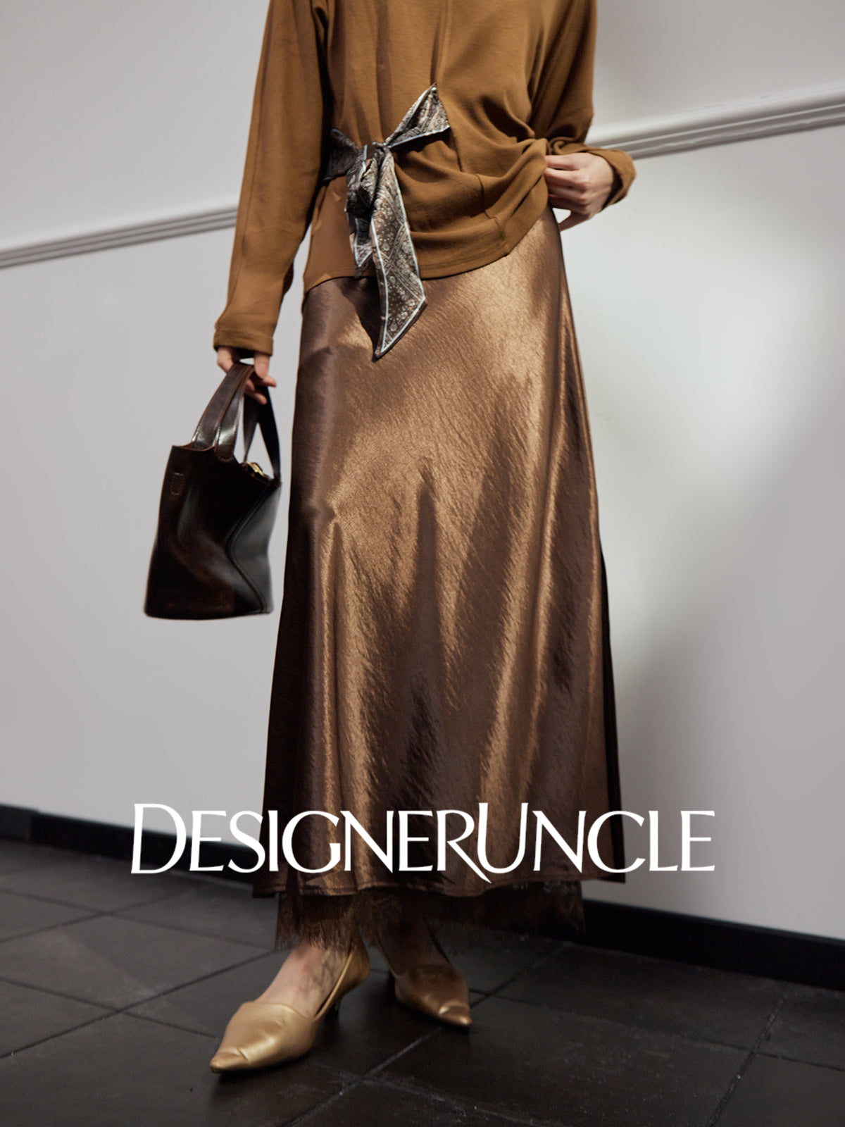 DGU "Gilded" high-waisted skirt acetate velvet drape - Kyla.