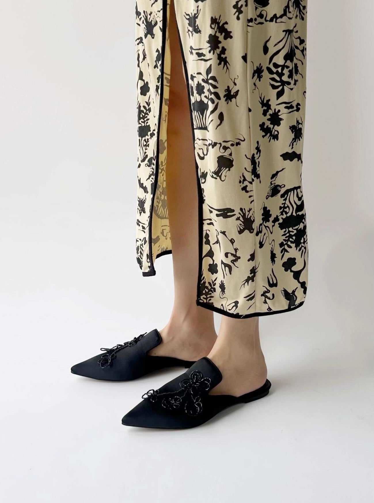 B-FEI beaded mules new Chinese style slippers-MOTO.