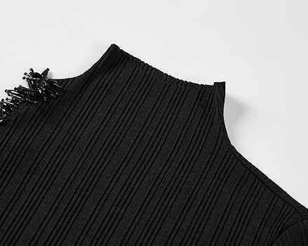 COMME MOI Lu Yan designer's new women's off-the-shoulder stud bead slim wool knitwear - TIRED.