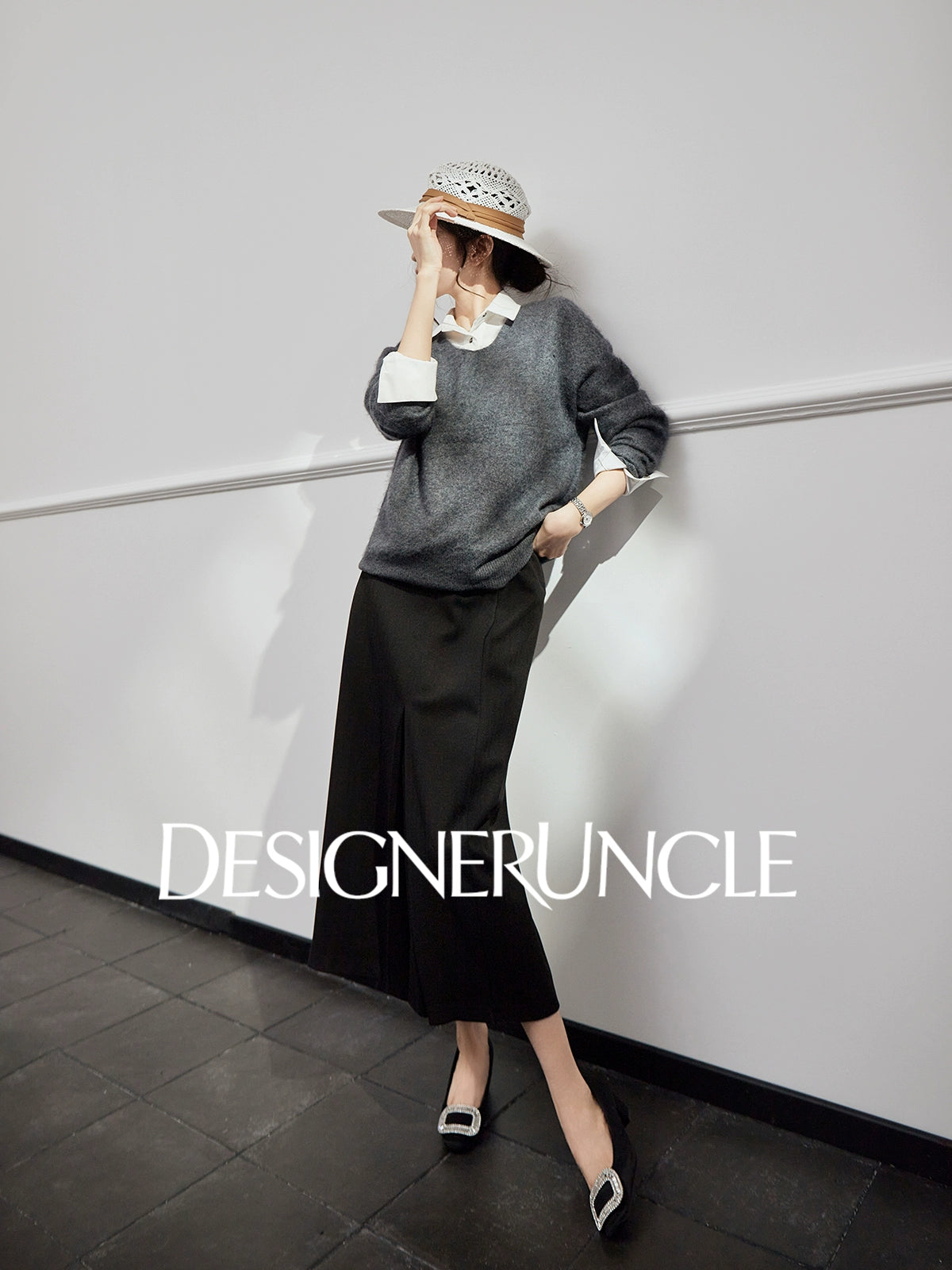 DGU "Goose Return" gray crew neck sweater loose and versatile slimming top - ALVADA.