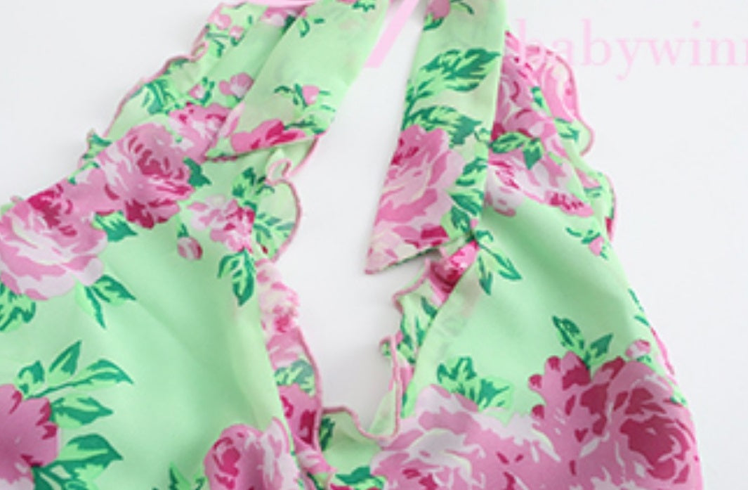 Le Palais Vintage is a silk wrap halter neck dress-GEE