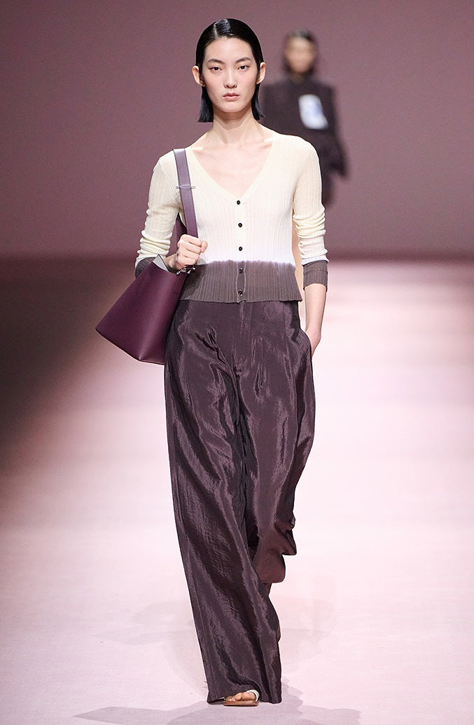 COMME MOI Lv Yan designer summer V-neck gradient pit strip knit cardigan - IAN.