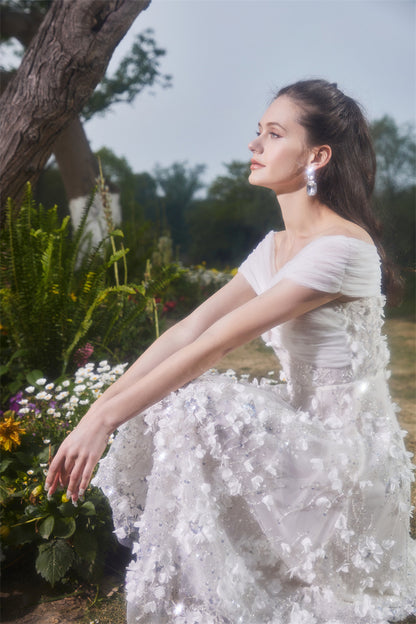 Spot Wardrobes by Chen Elegant White Embroidered applique  wedding Dress-Swiss