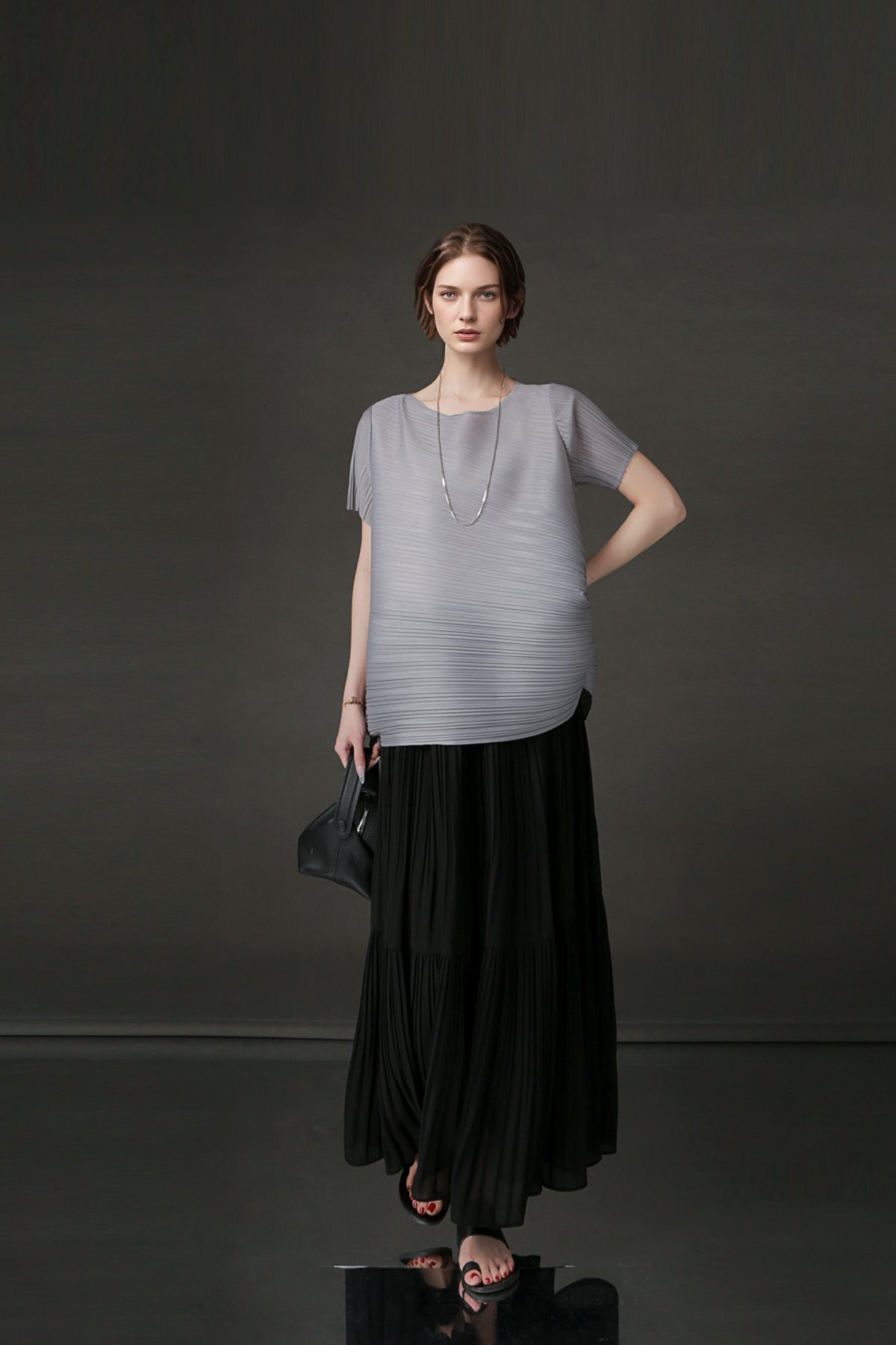 PIAOIN Miyake style simple premium pleated design T-shirt  -CECILLIA