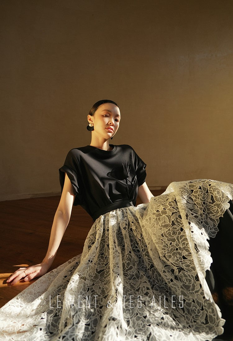 LE VENT&TES AILES  handmade Lush 100 cotton 3d flower short-sleeved top-Lyra