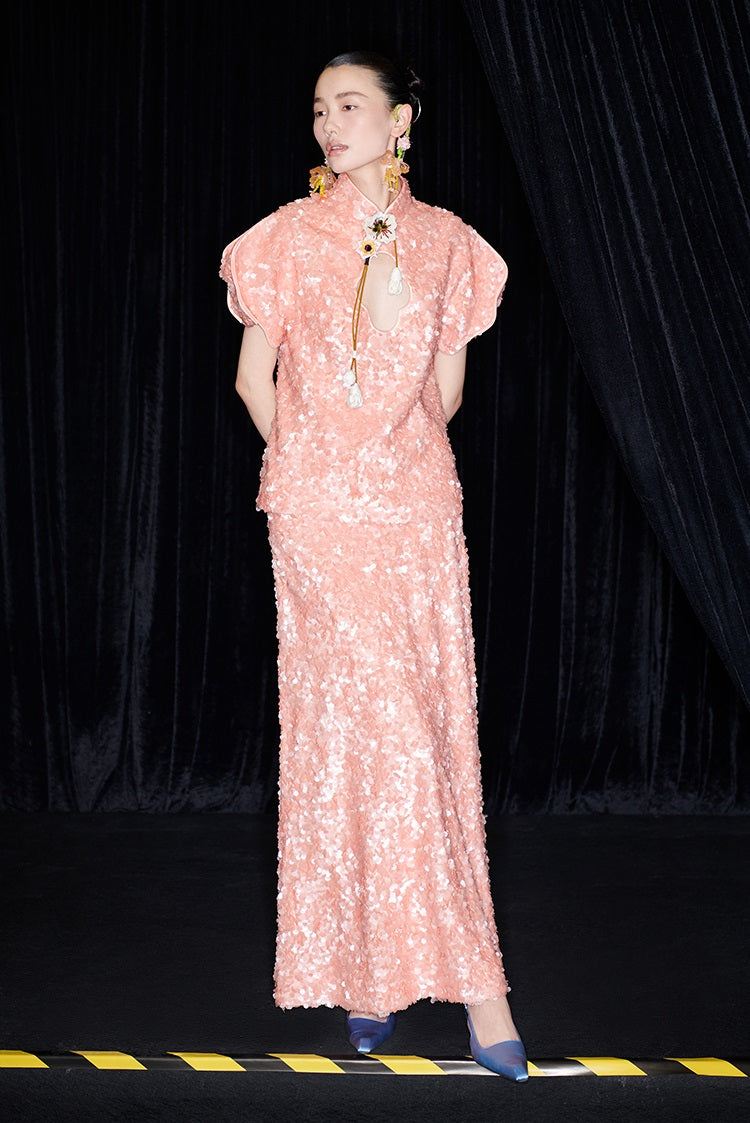 M essential Mackay designer label orange embroidered stand-up collar frame structure slim top - DEMI.