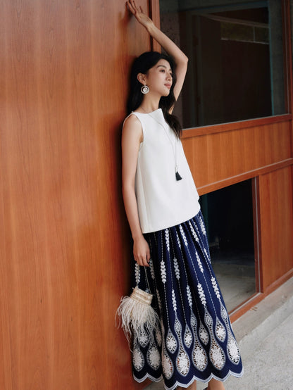 SuShe Luxury Style Texture Boat Collar Loose Silhouette Simple Sleeveless Top -LUCY