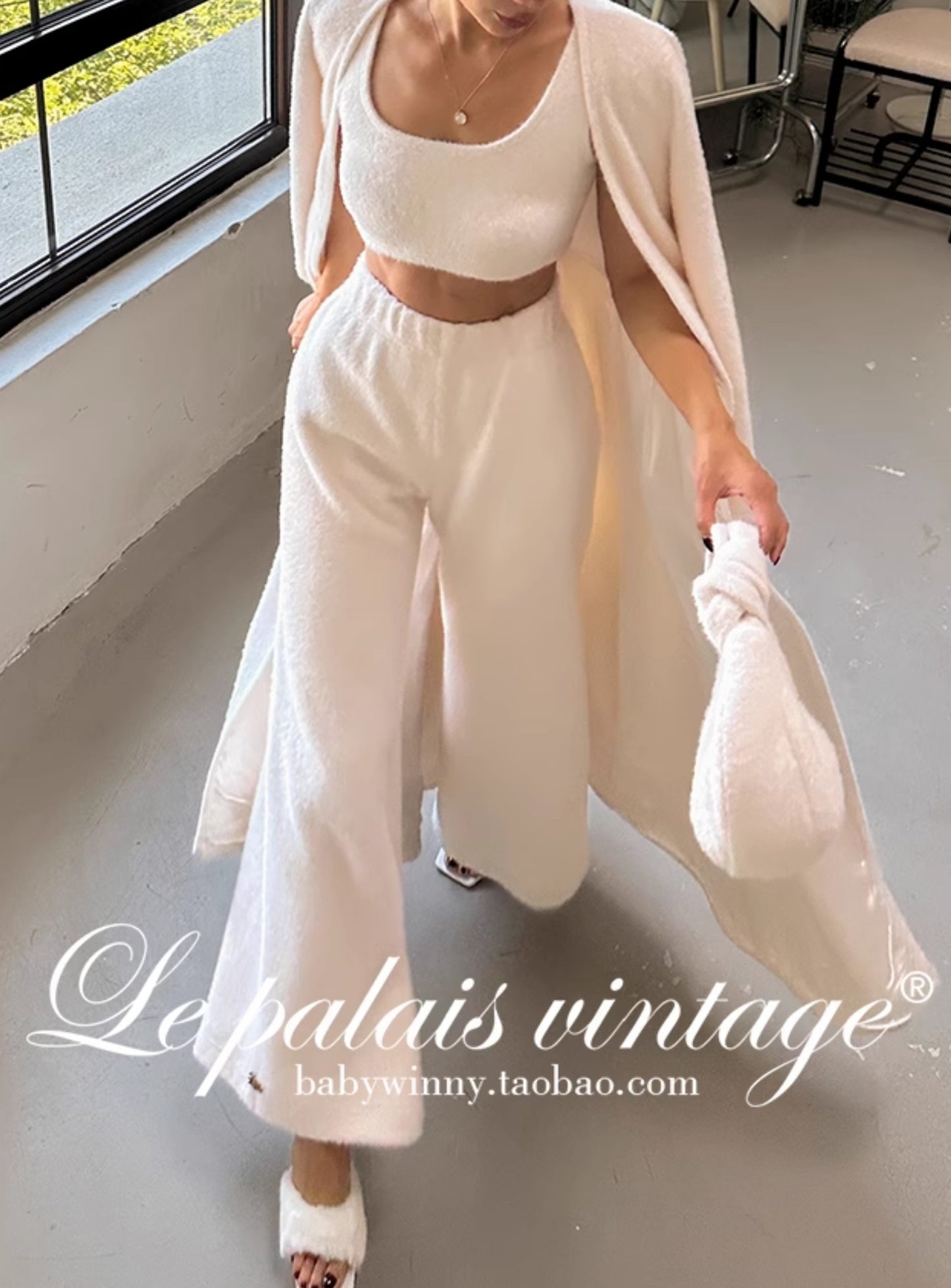 Le Palais Vintage Luxury Soft Slim Plush Drape Wrap  Long White and Pink Dress-Hazel