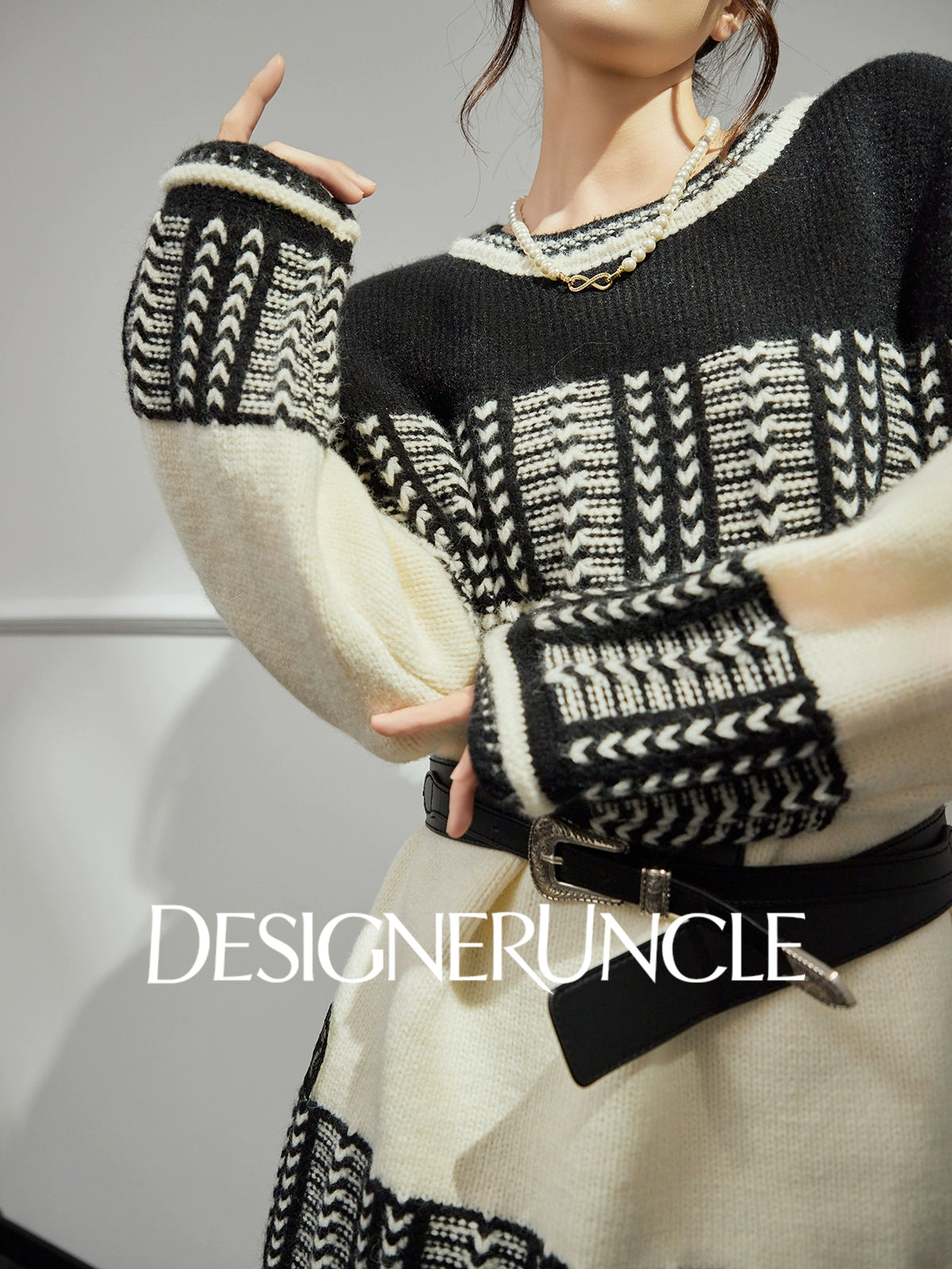 DGU "Ink Domain" black knitted sweater loose slimming retro versatile jacket - Jessie.