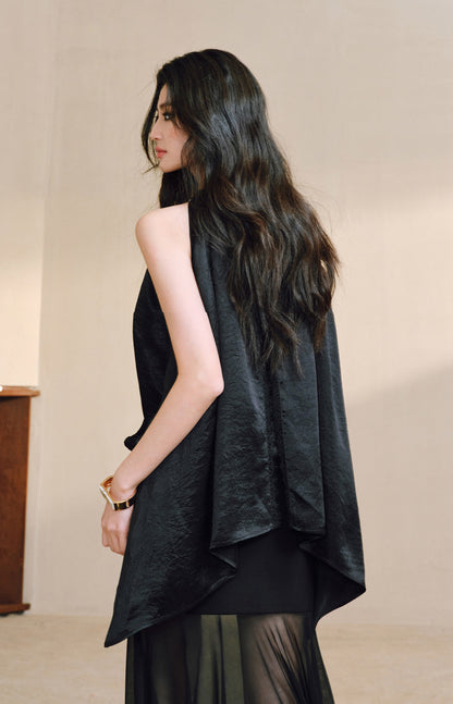 WANGXO| Acetate  Lace-Trimmed Metal Chain Halterneck V-Neck Pleated Top -AYRA.
