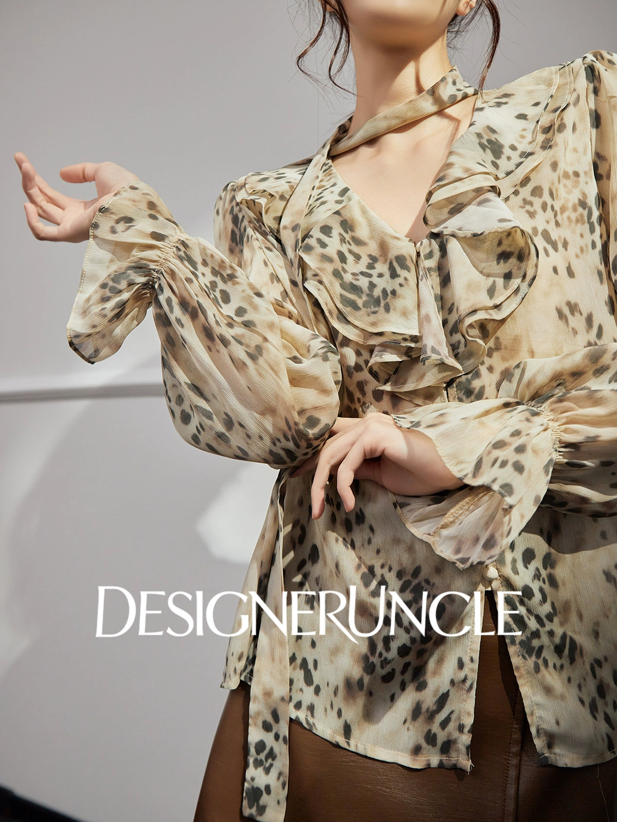 DGU "Twilight" leopard print new long-sleeved slimming foreign design top - Noah.