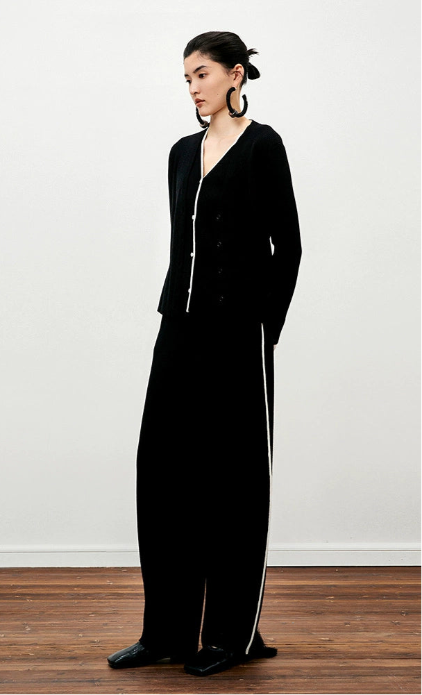 ZHUCHONGYUN Black V-neck wool knit long sleeve top-YUZURU.