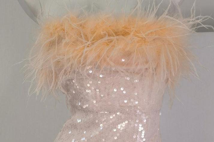 DOLLY High End Off White Feather Tube Top Sequin Short Slit Party Dress-PANTI