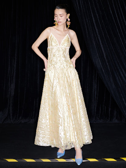 M essential Mackay designer Jinghui embroidered backless suspender dress- CAN.