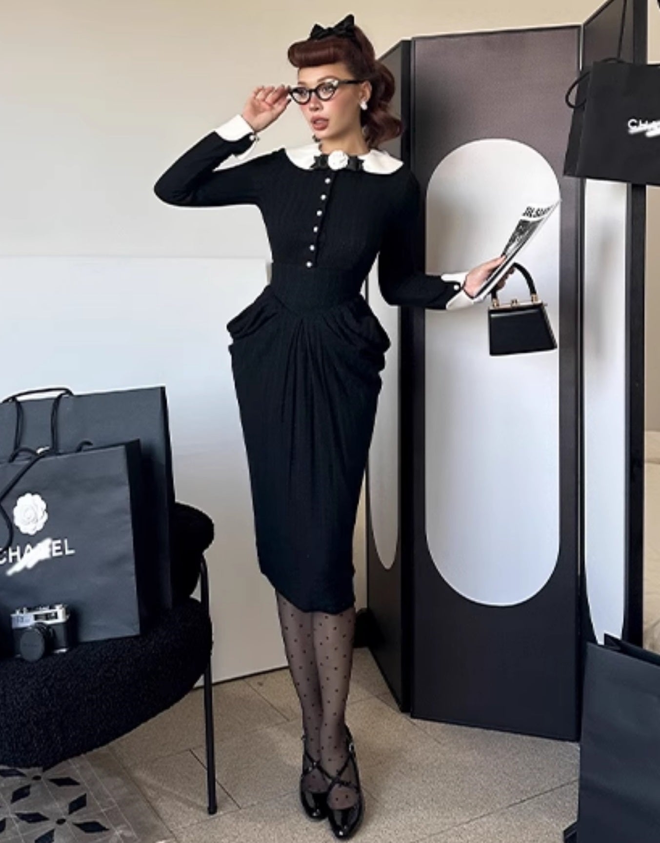 Le Palais Vintage Elegant Black and White Round Neck Cardigan High Waist Pencil Office Skirt-Ivy