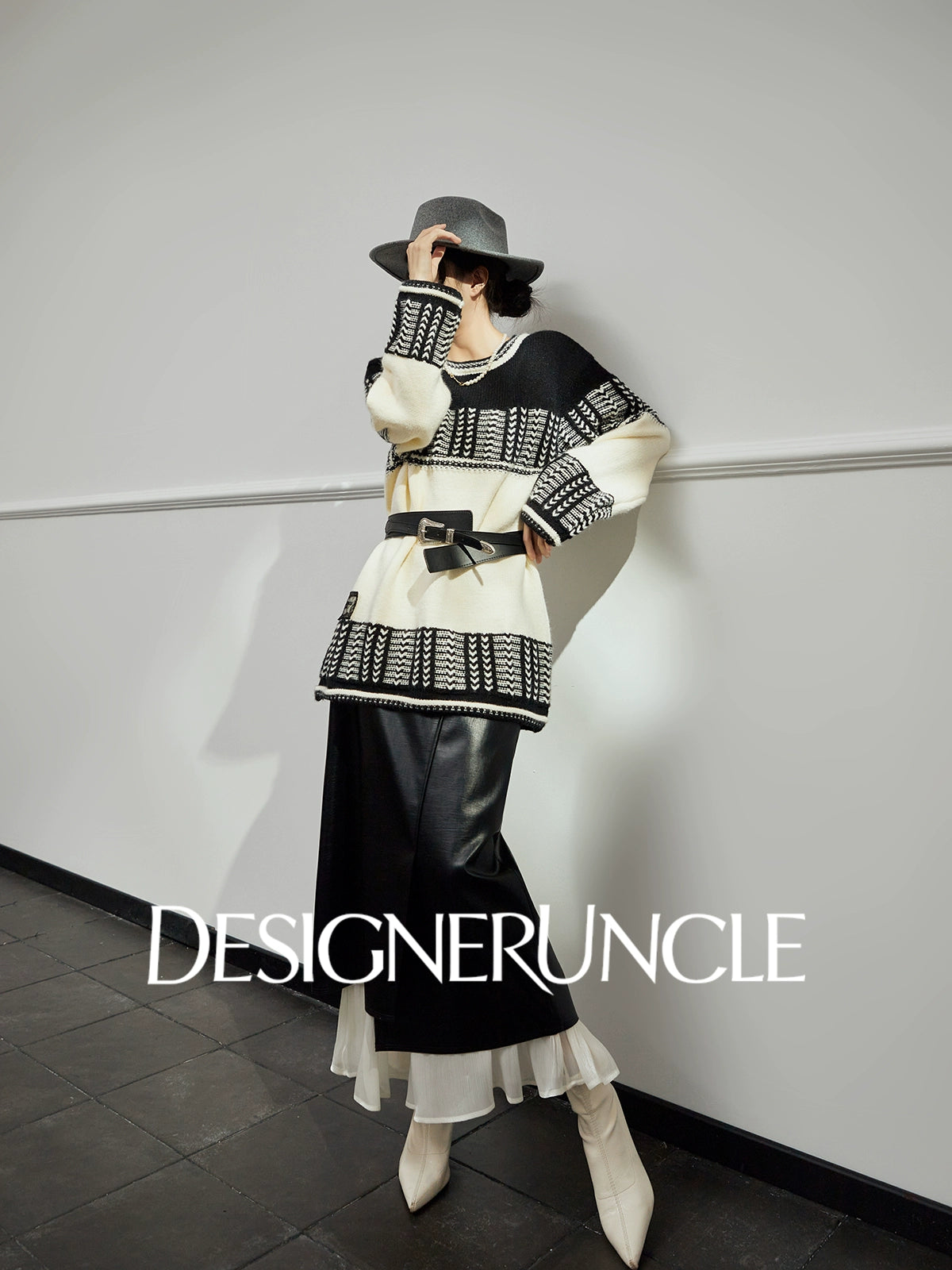 DGU "Ink Domain" black knitted sweater loose slimming retro versatile jacket - Jessie.