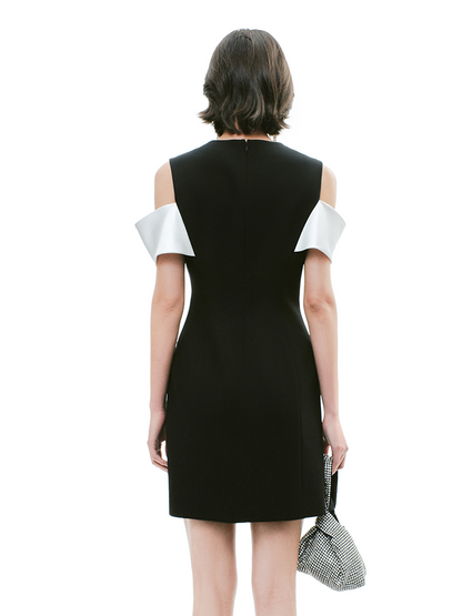 YES BY YESIR | Ye Qians V-Neck Dress with Contrasting Butterfly Sleeves -LORENZA.