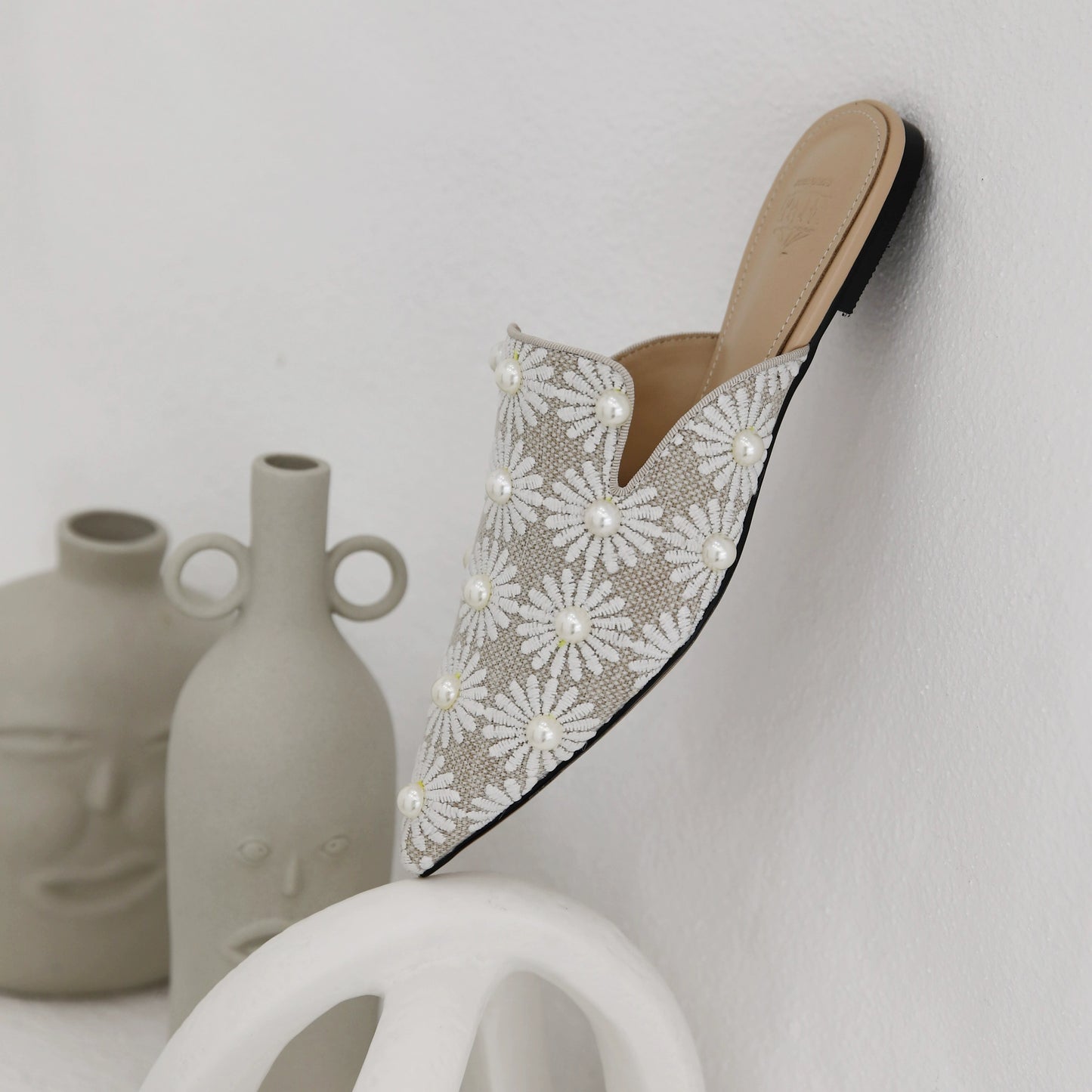 B-FEI pearl pointed toe flat heel-CAET.