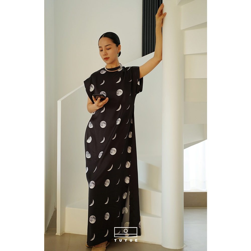 TUYUE black moon print resort dress- PRIYA