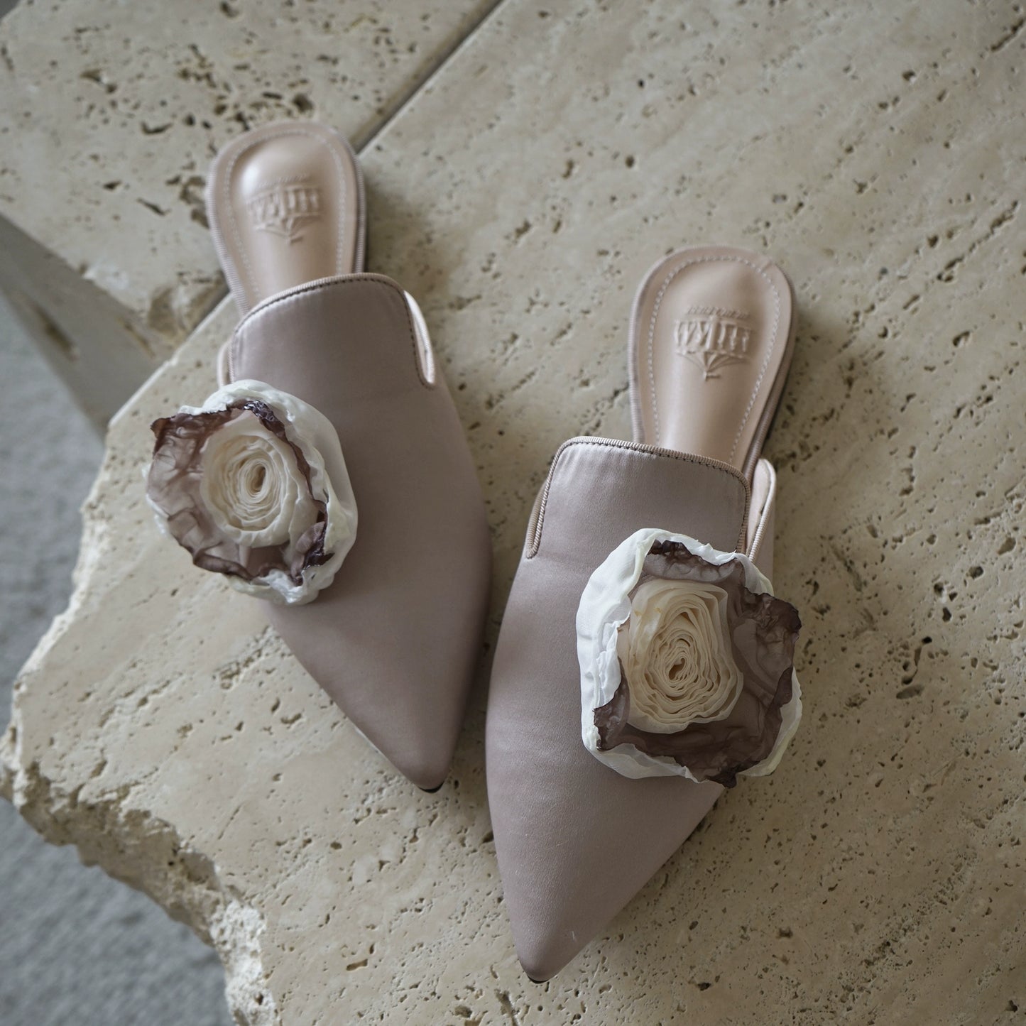 B-FEI French niche pointed toe flower decoration mules-HYUNG.