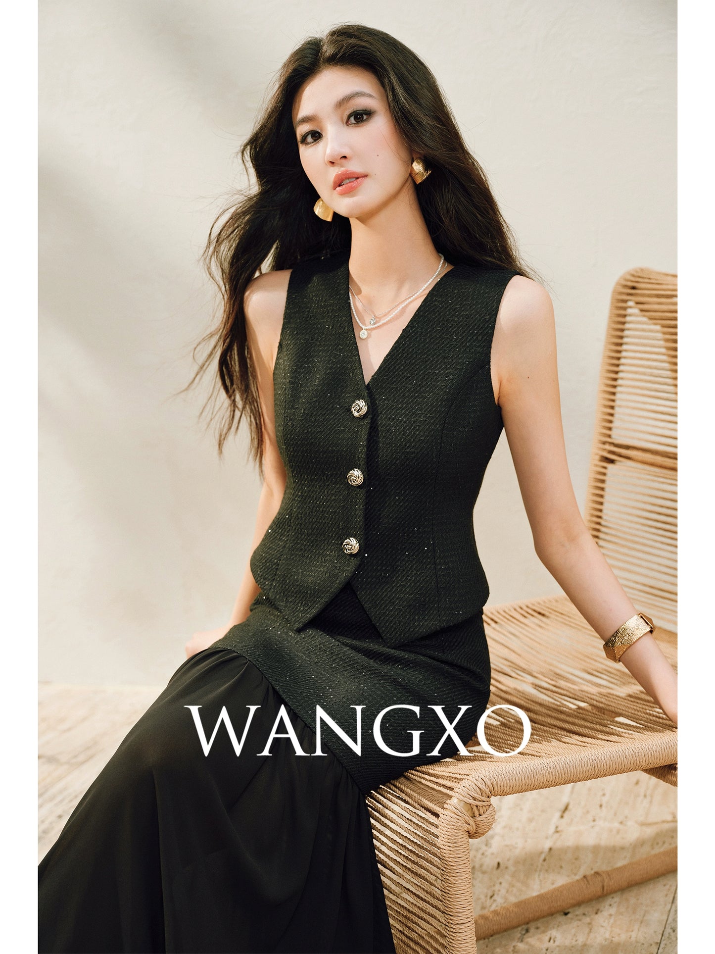 WANGXO |Light Georgette V-Neck Vest & Flowing  Skirt Suit Set-RINA