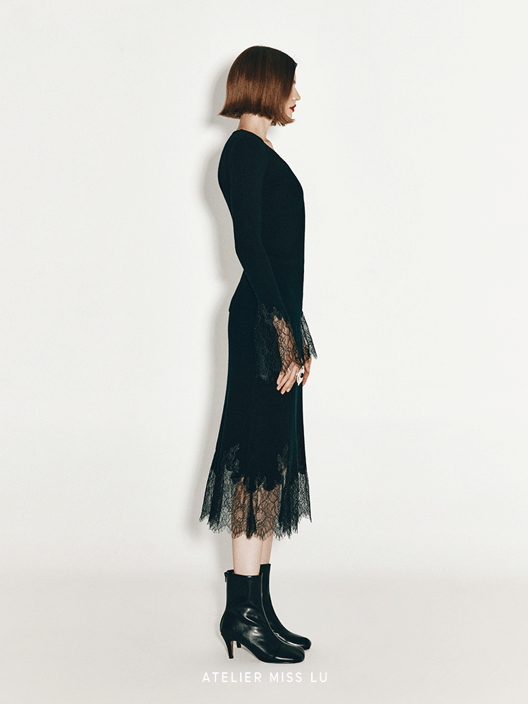 ATELIER MISS LU  lace-panelled cashmere and wool-blend top - TESTIMONY.